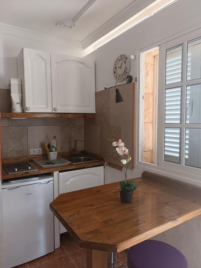 Solo Adultos, Las Tuneras Rooms La Oliva Εξωτερικό φωτογραφία