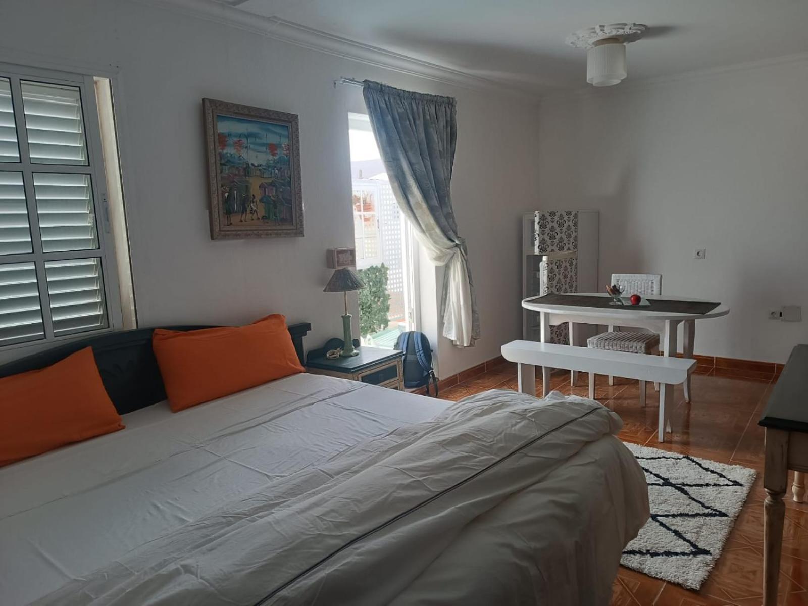 Solo Adultos, Las Tuneras Rooms La Oliva Εξωτερικό φωτογραφία
