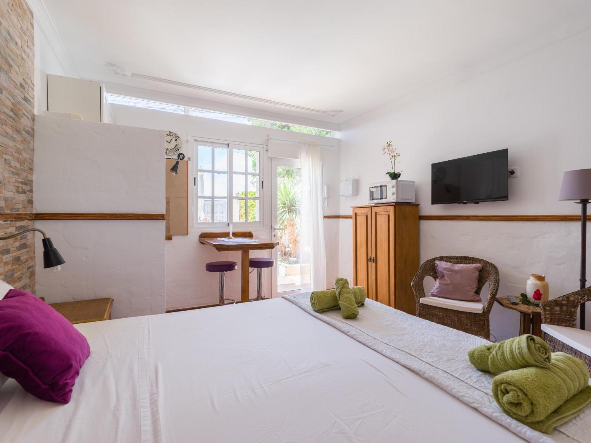 Solo Adultos, Las Tuneras Rooms La Oliva Εξωτερικό φωτογραφία