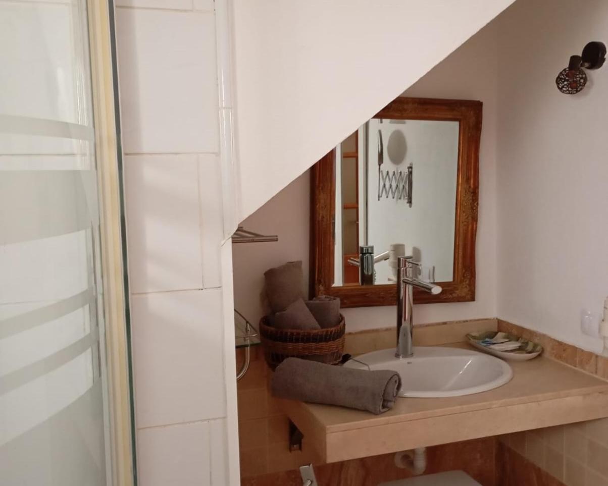 Solo Adultos, Las Tuneras Rooms La Oliva Εξωτερικό φωτογραφία
