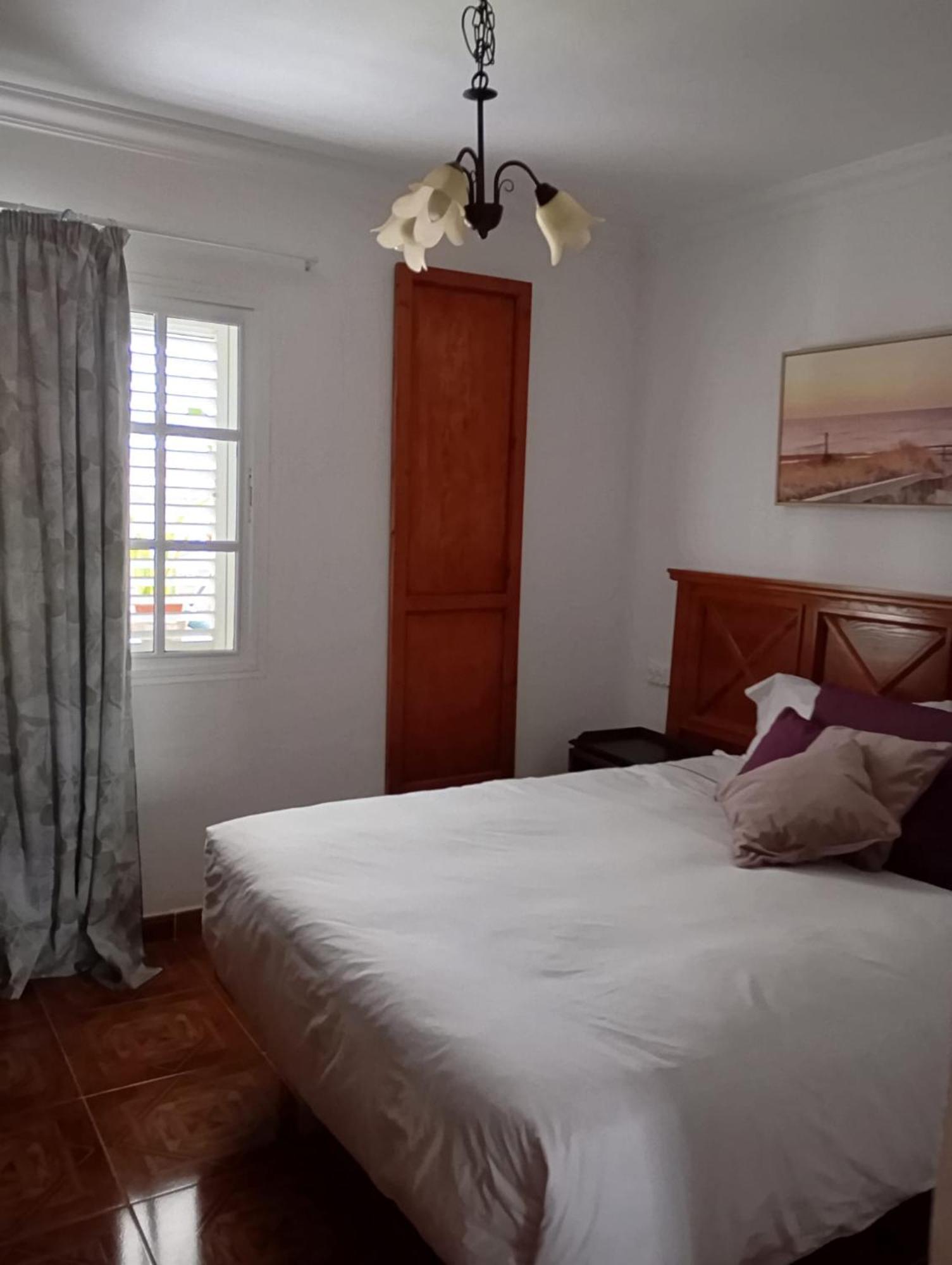 Solo Adultos, Las Tuneras Rooms La Oliva Εξωτερικό φωτογραφία